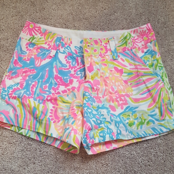 Lilly pulitzer shorts - Picture 1 of 3